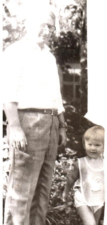 С внуком Арсением. Гурзуф, 1982 г.